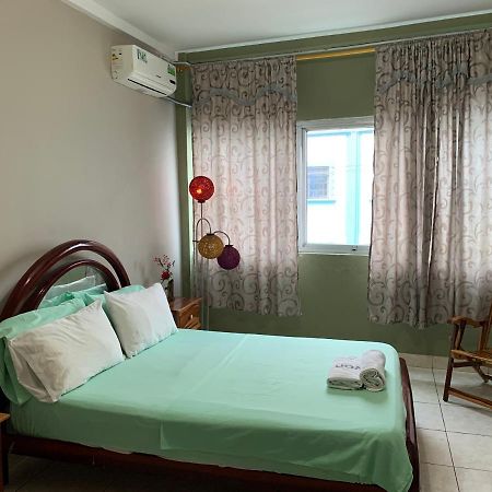 לינה וארוחת בוקר גוויאקיל Residencial Turistico Rio Guayas מראה חיצוני תמונה