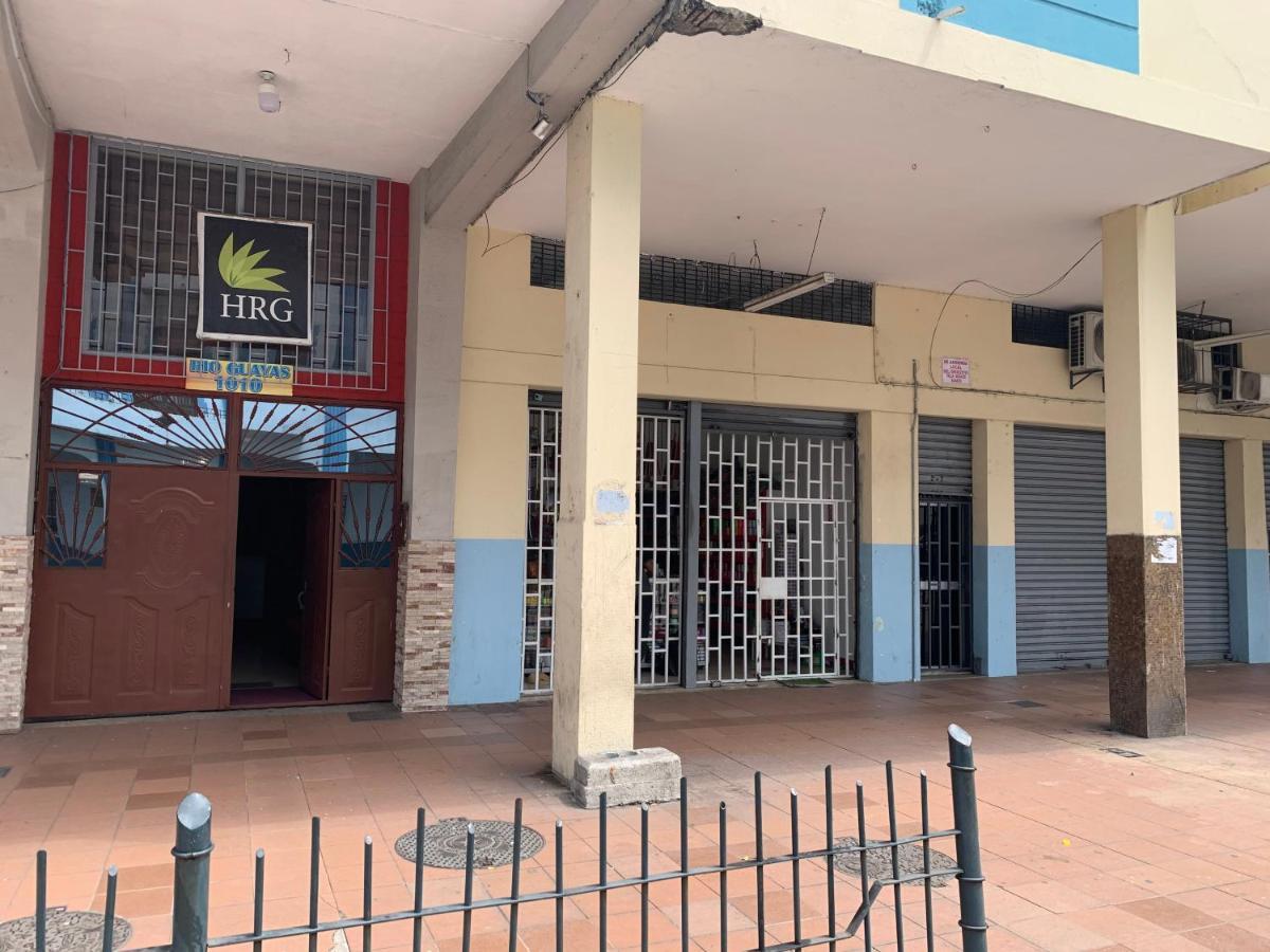לינה וארוחת בוקר גוויאקיל Residencial Turistico Rio Guayas מראה חיצוני תמונה